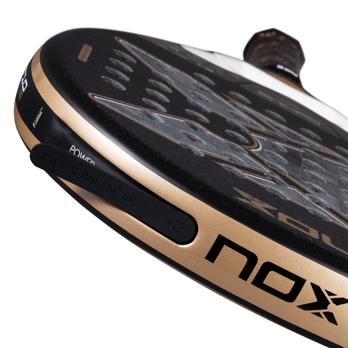 nox-at10-genius-18k-2026-padelschlaeger-agustin-tapia-8